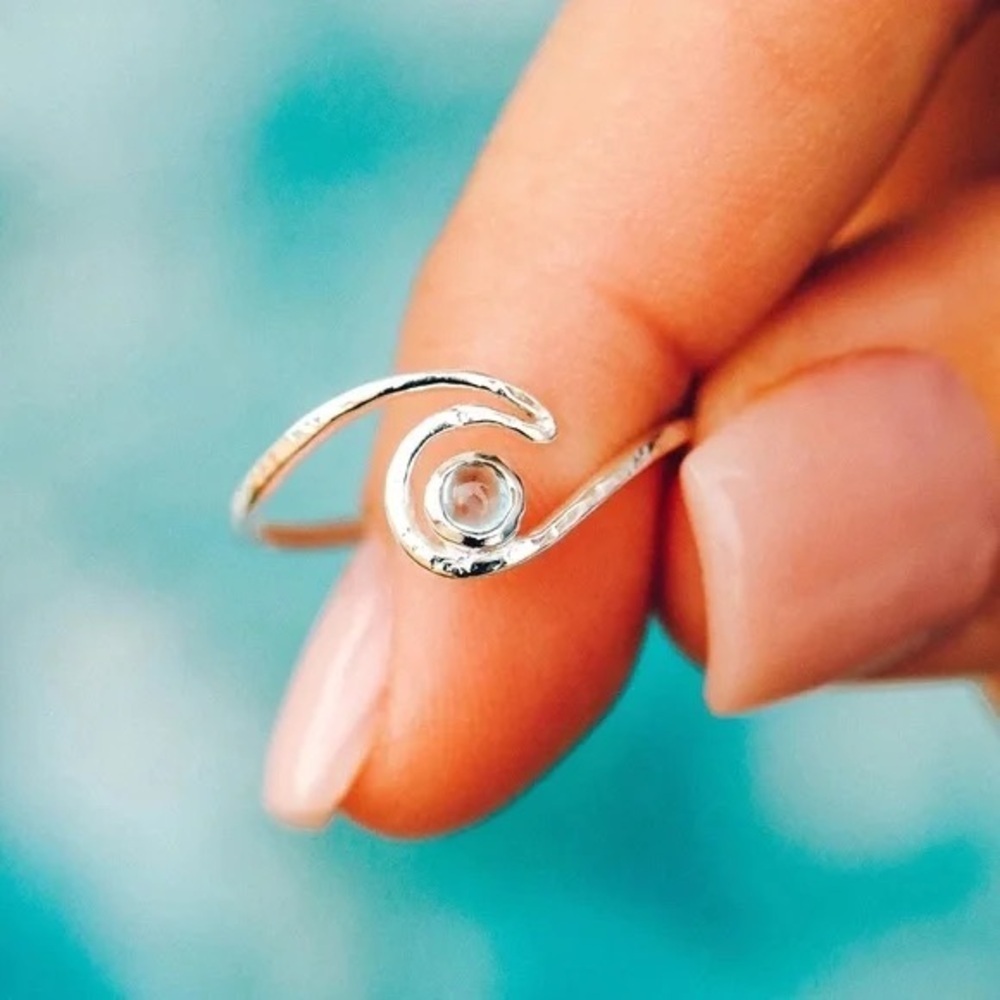 ❄️ Pura Vida | Shimmering Wave Ring Silver Boho Beach Various Sizes